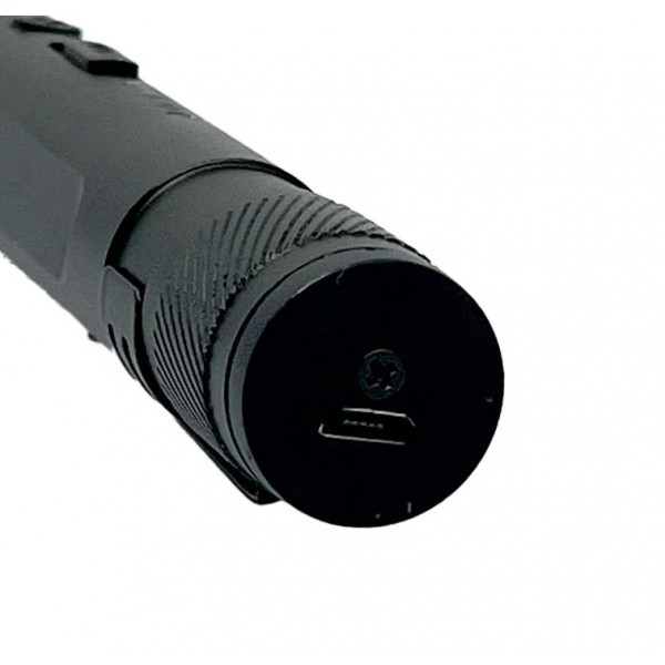 Black Streetlight Rechargeable Stun Gun Flashlight 84 Million Volts